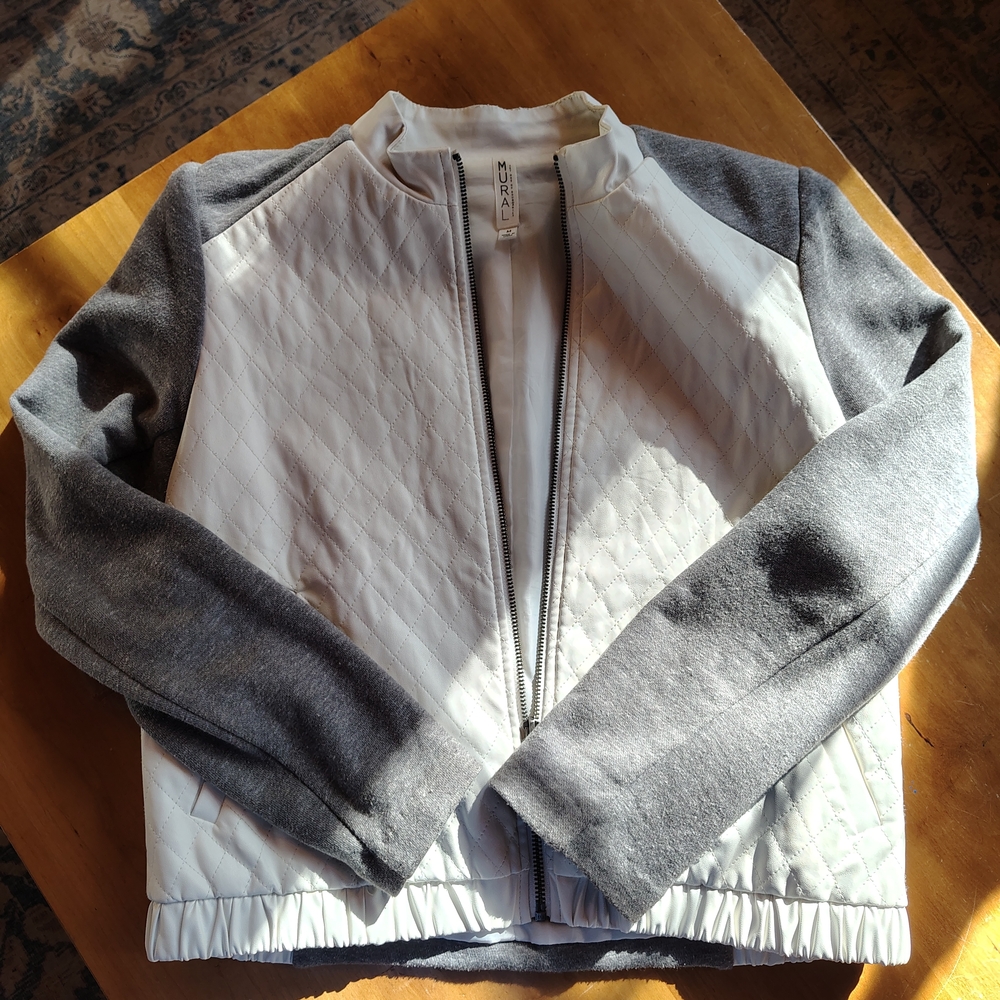 Bomber Jacket - Picture 3 of 8